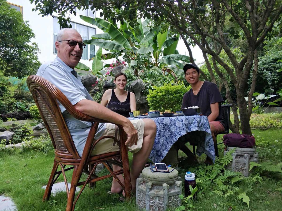 Yangshuo Leisure Tea Lodge Bagian luar foto
